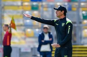 内斯塔:蒙扎队内有七八名伤员,那不勒斯目前对我们来说太强大